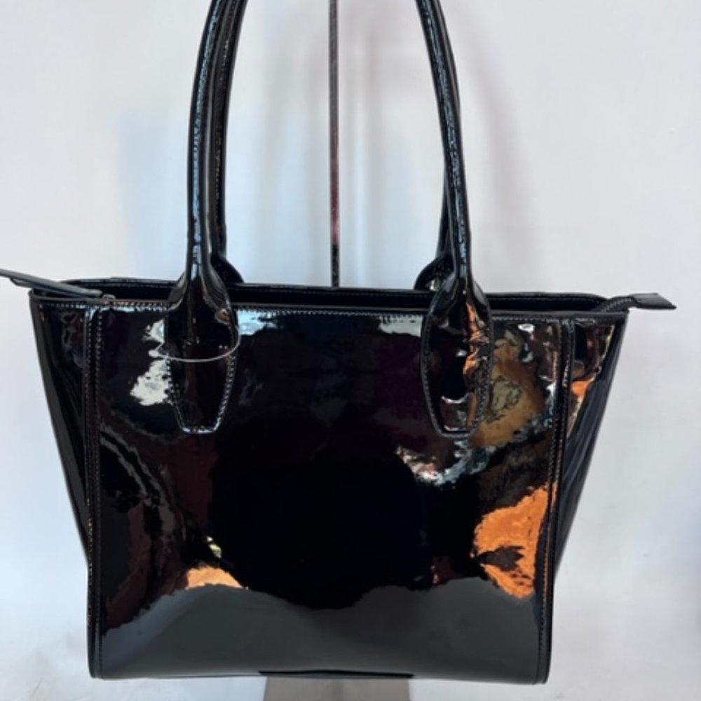 tote